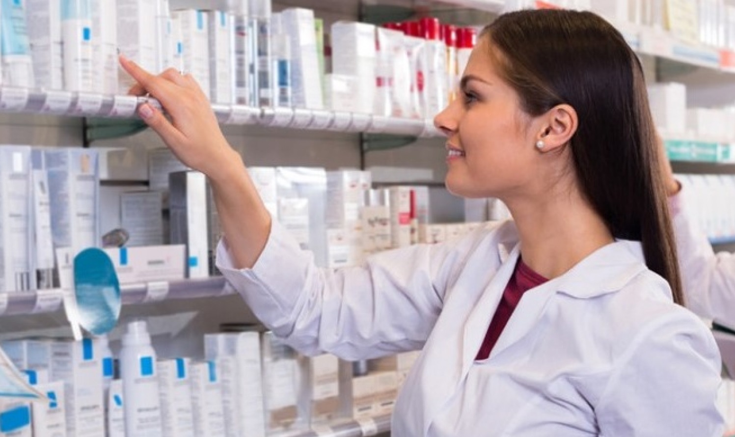 PROFESIONAL TÉCNICO EN FARMACIA